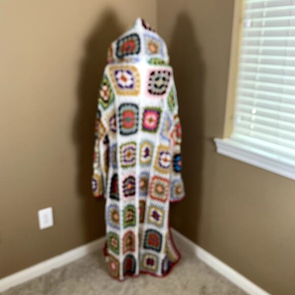 Vintage Style Granny Square Crochet Hooded Cardigan Boho Hippie Festival Sweater - Picture 3 of 3